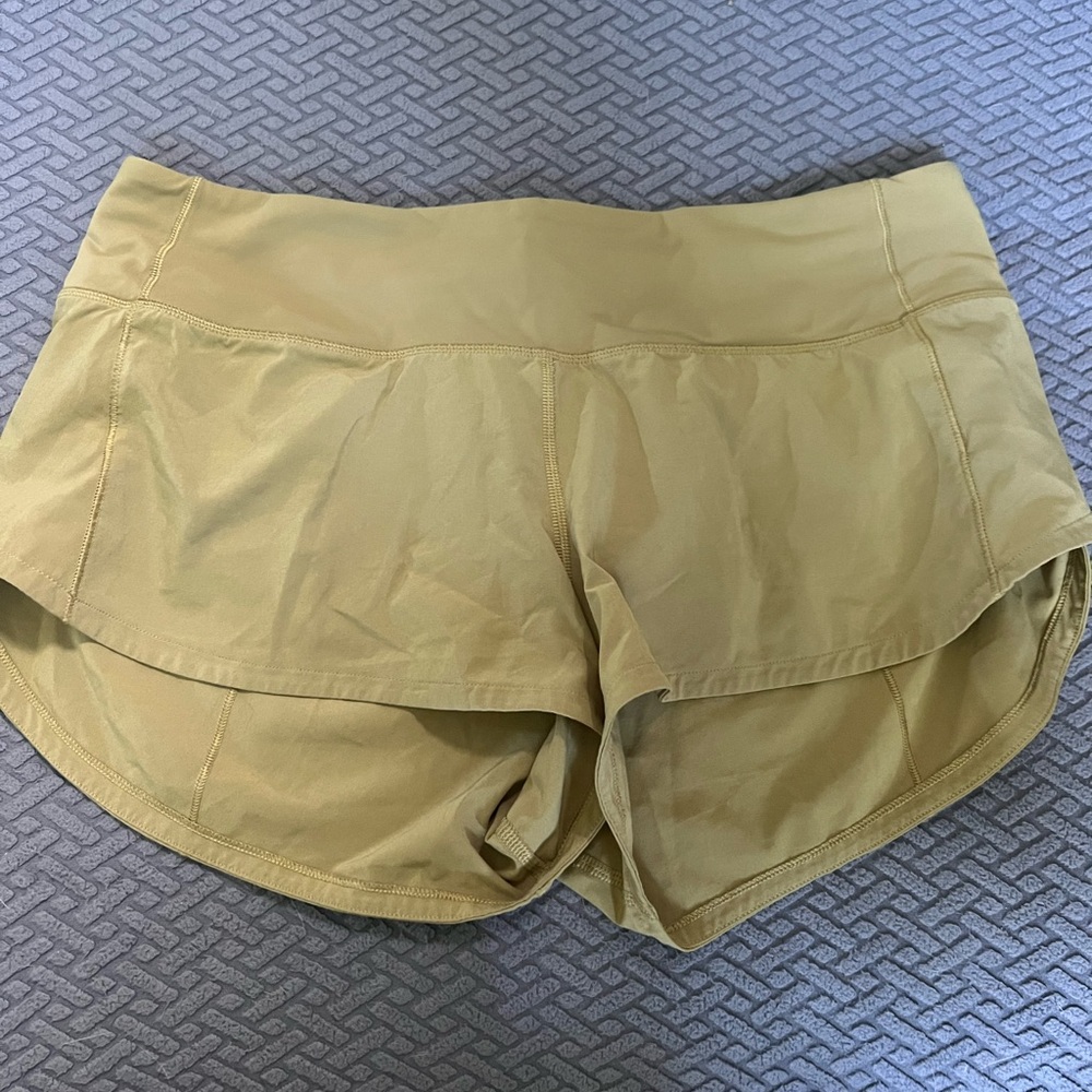 Lululemon Speed Up Shorts 2.5